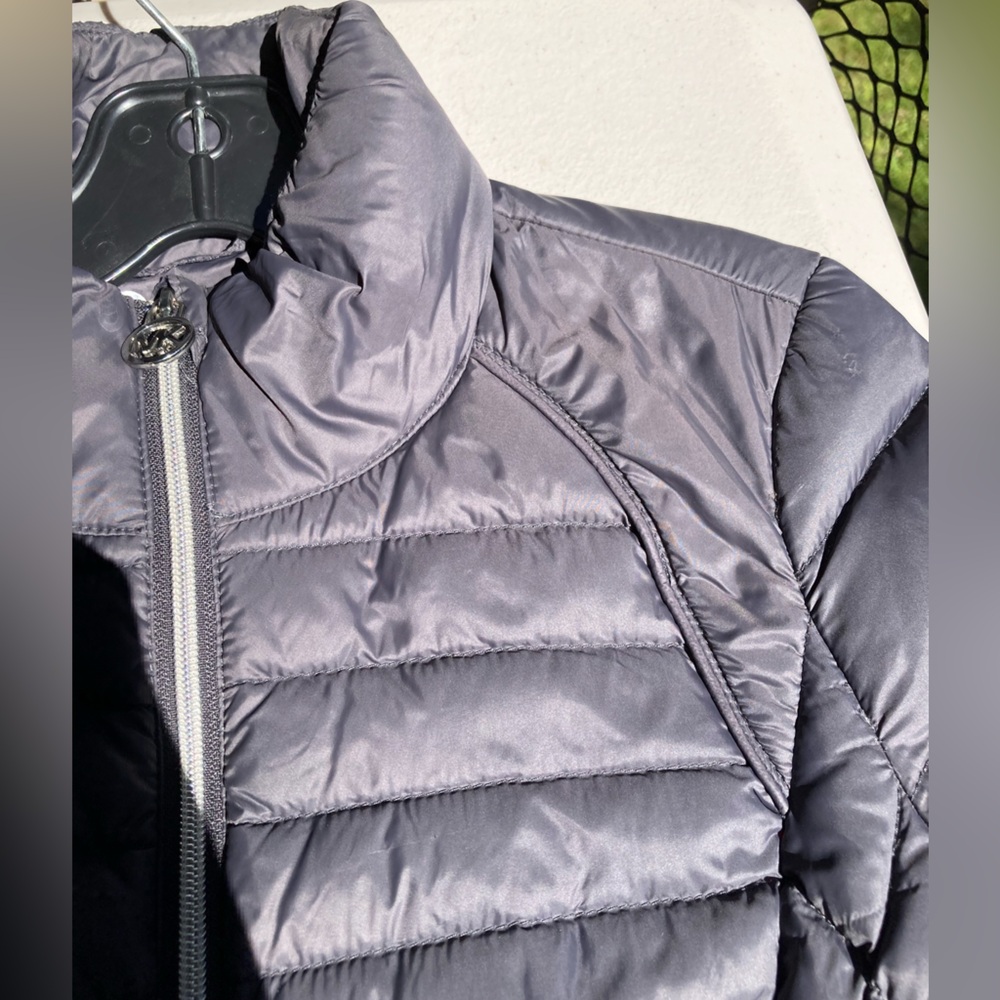 Michael Kors Packable Down Filled Dark Grey Puffer Jacket Coat Silver Hardware - Picture 9 of 17